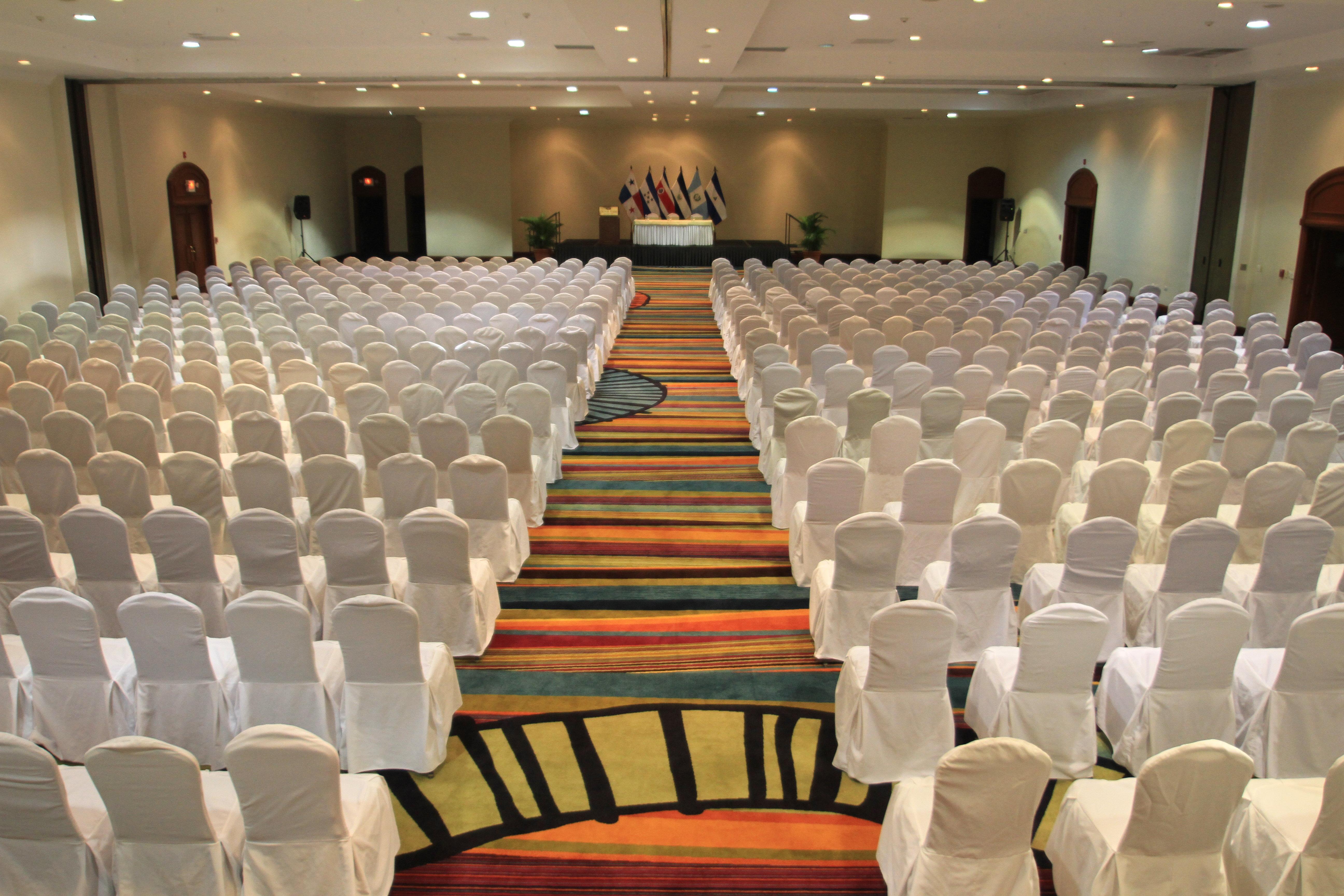 מלון Hilton סאן סלבדור מראה חיצוני תמונה